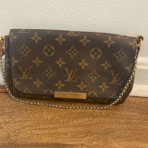Authentic Louis Vuitton Crossbody